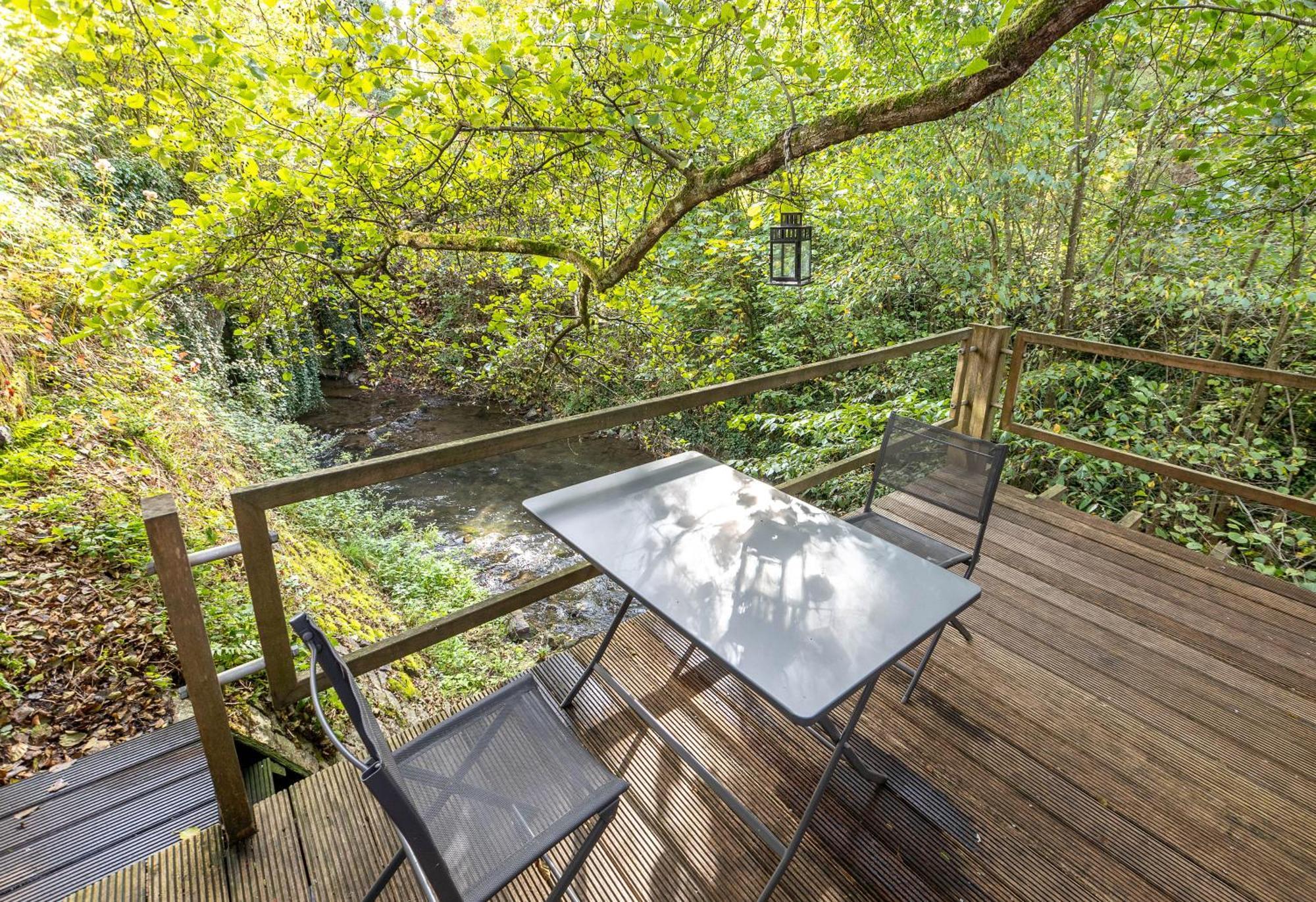 Le Lov'T - Suite Avec Jacuzzi Spontin Esterno foto