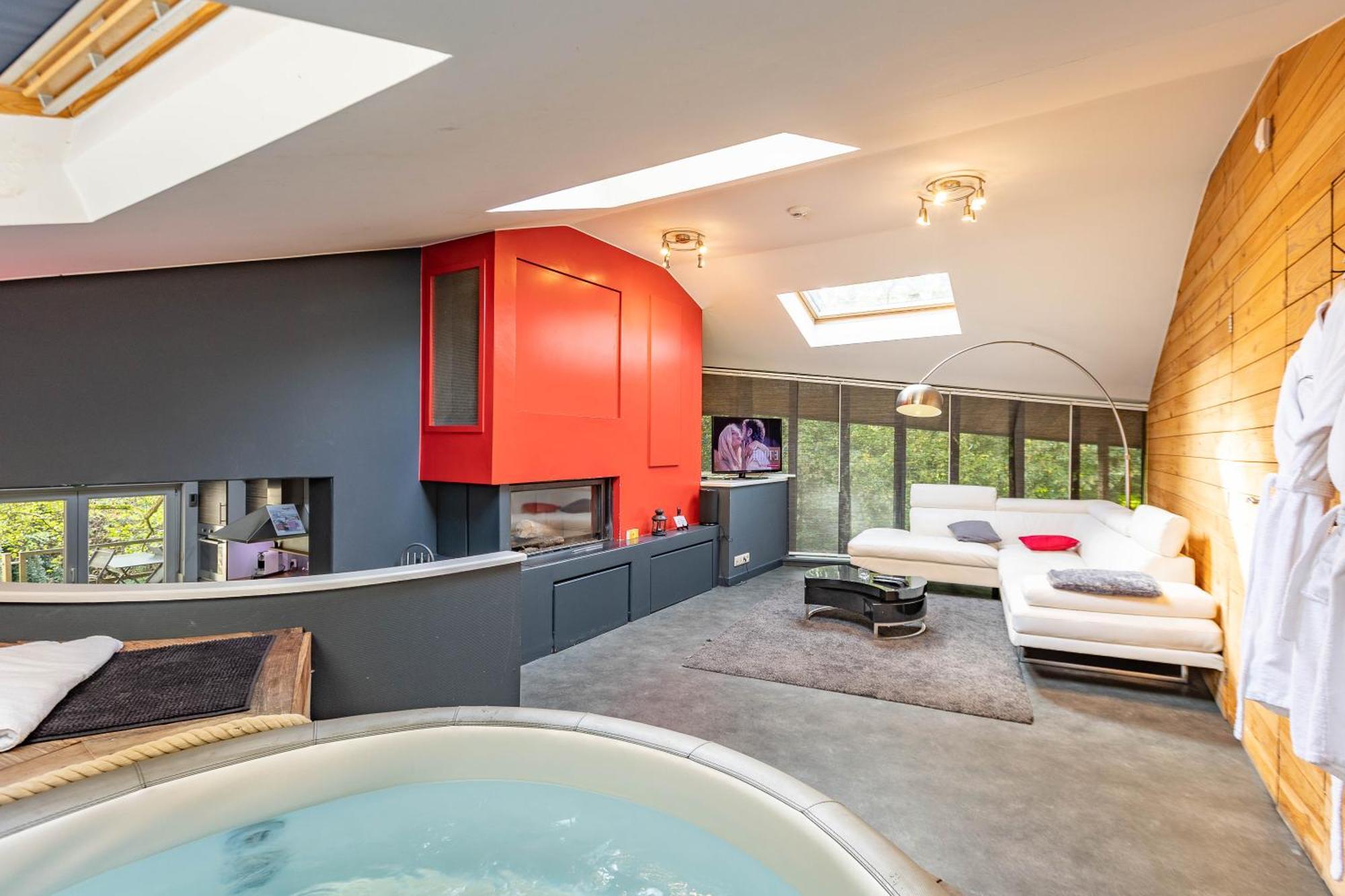 Le Lov'T - Suite Avec Jacuzzi Spontin Esterno foto